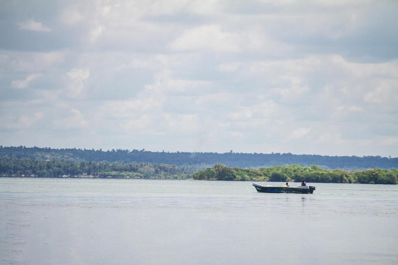 Atara Lagoon Kalpitiya Exterior photo